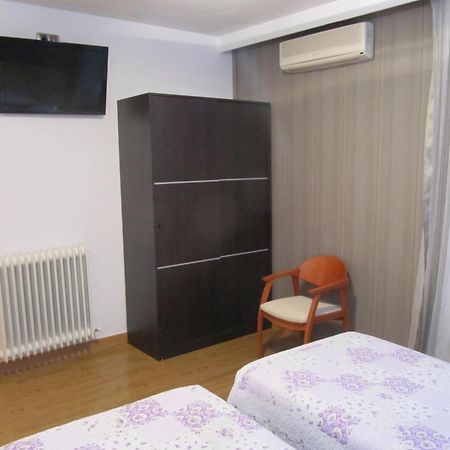Hotel Corona De Castilla Villares de la Reina Εξωτερικό φωτογραφία
