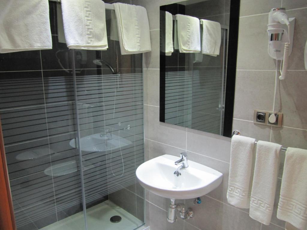Hotel Corona De Castilla Villares de la Reina Δωμάτιο φωτογραφία